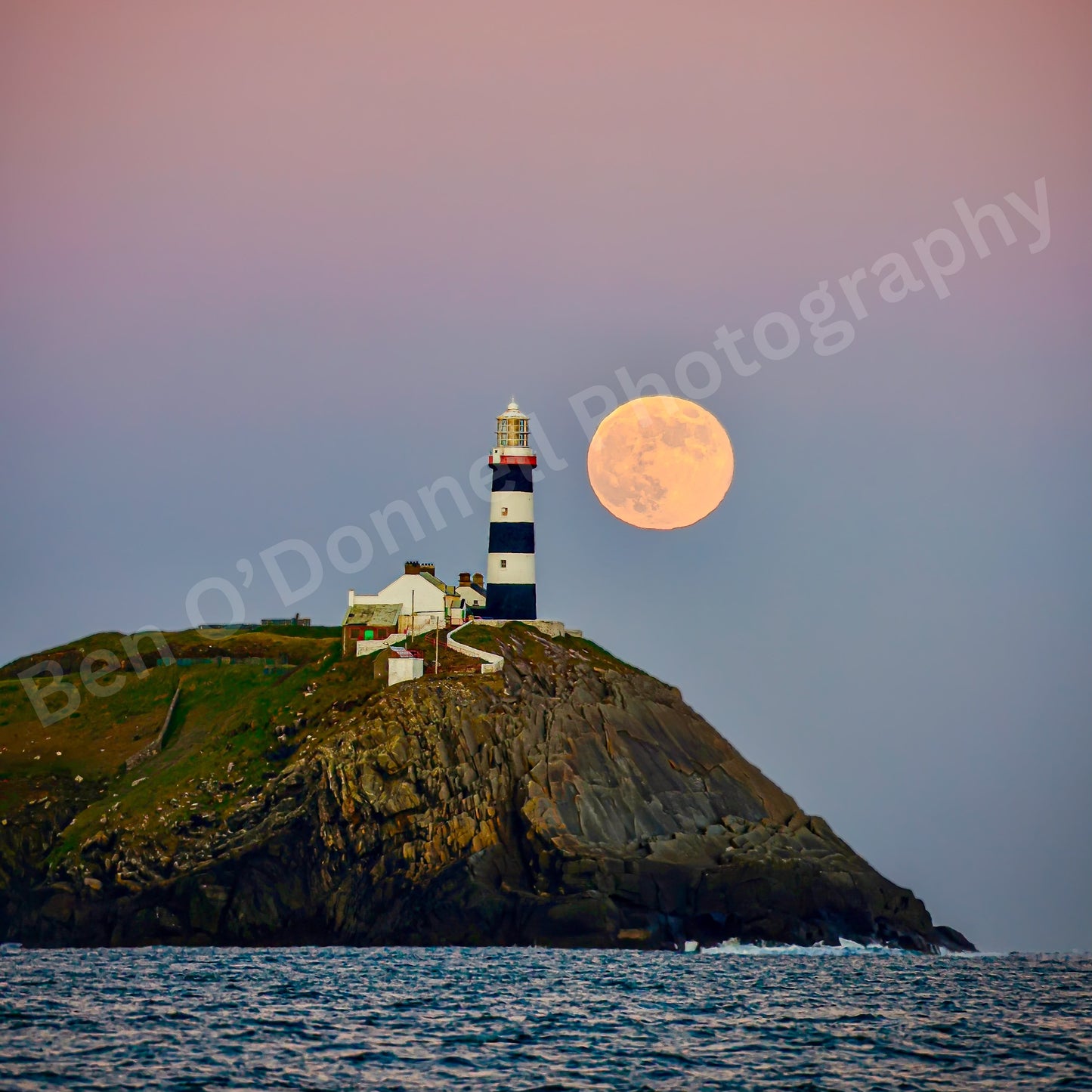 Ben O'Donnell Photography - Old Head of Kinsale Lighthouse with Full Moon